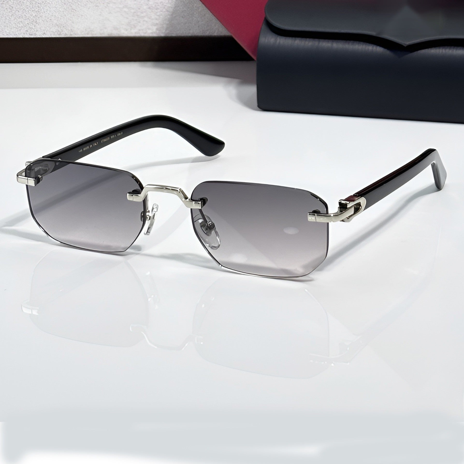 Rimless buffs Sunglasses, grey gradient lenses, Cartier eyewear